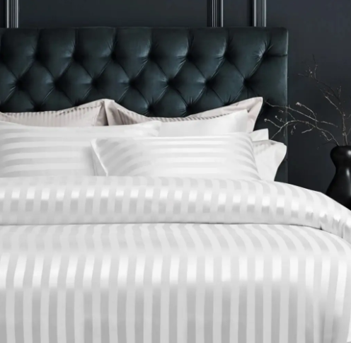 polyester-duvet-set-with-jacquard-design