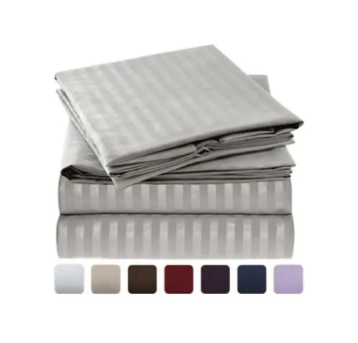 Polyester Duvet Set With Jacquard Design