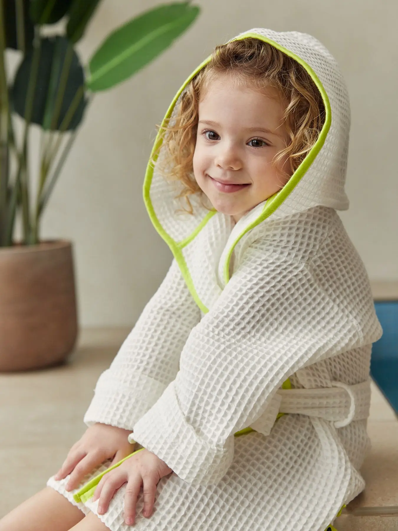 Comfy Childrens Towelling Bathrobe | Soft &#038; Absorbent Robes