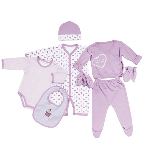 Find the Perfect Newborn Outfits for Your Little One